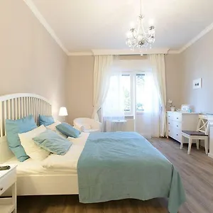 https://bpr-vintage-panoramic-apartment.inbudapesthotels.com