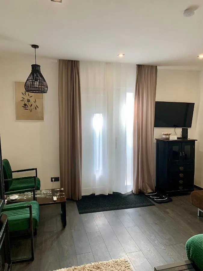Dimora Apartman Debrecen Apartment